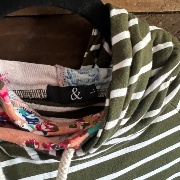 & sweatshirt lightweight size L - Picture 2 of 3